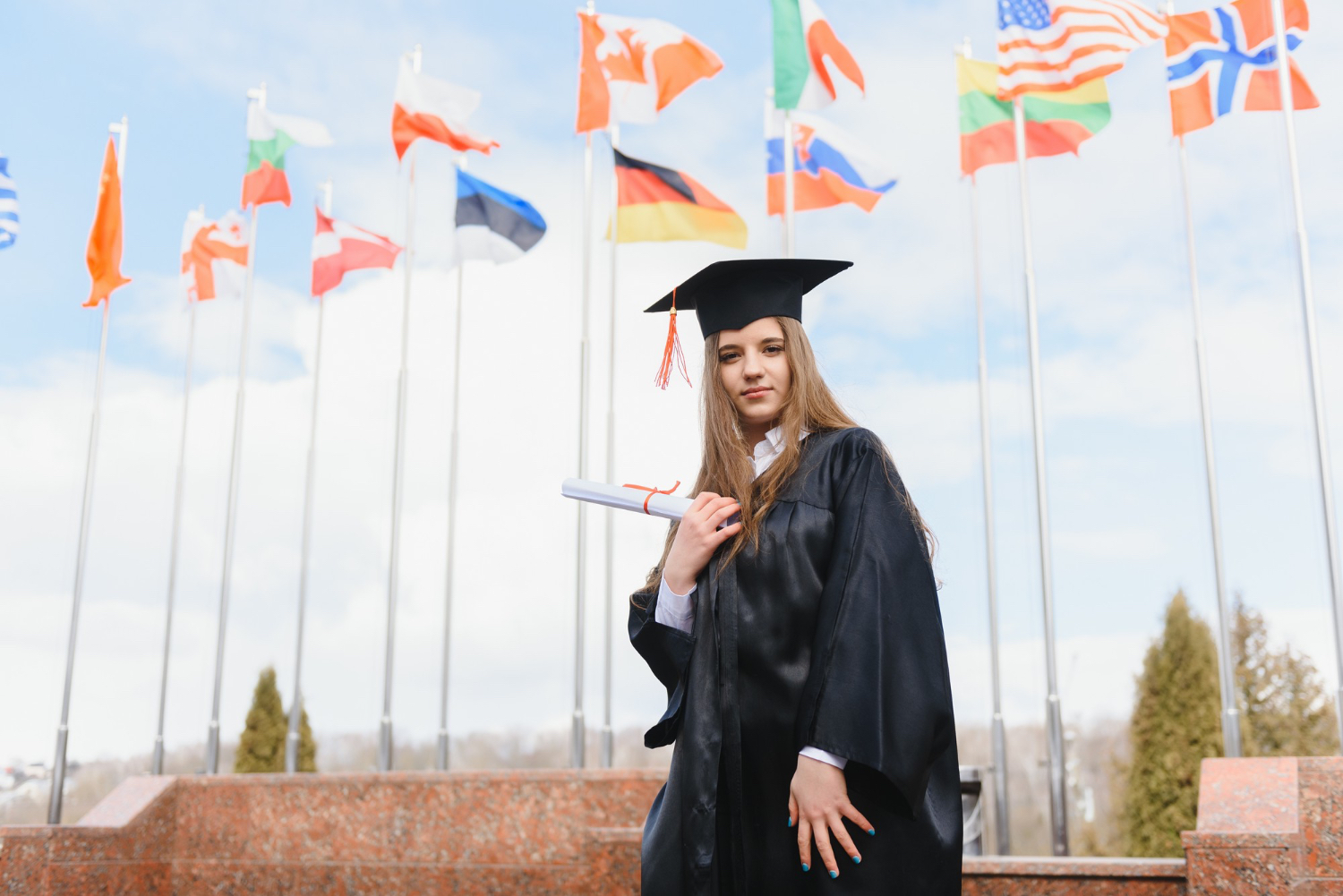 Yurtdışı Yüksek Lisans Bursları 2025 | En Prestijli 8+ Burs Programı