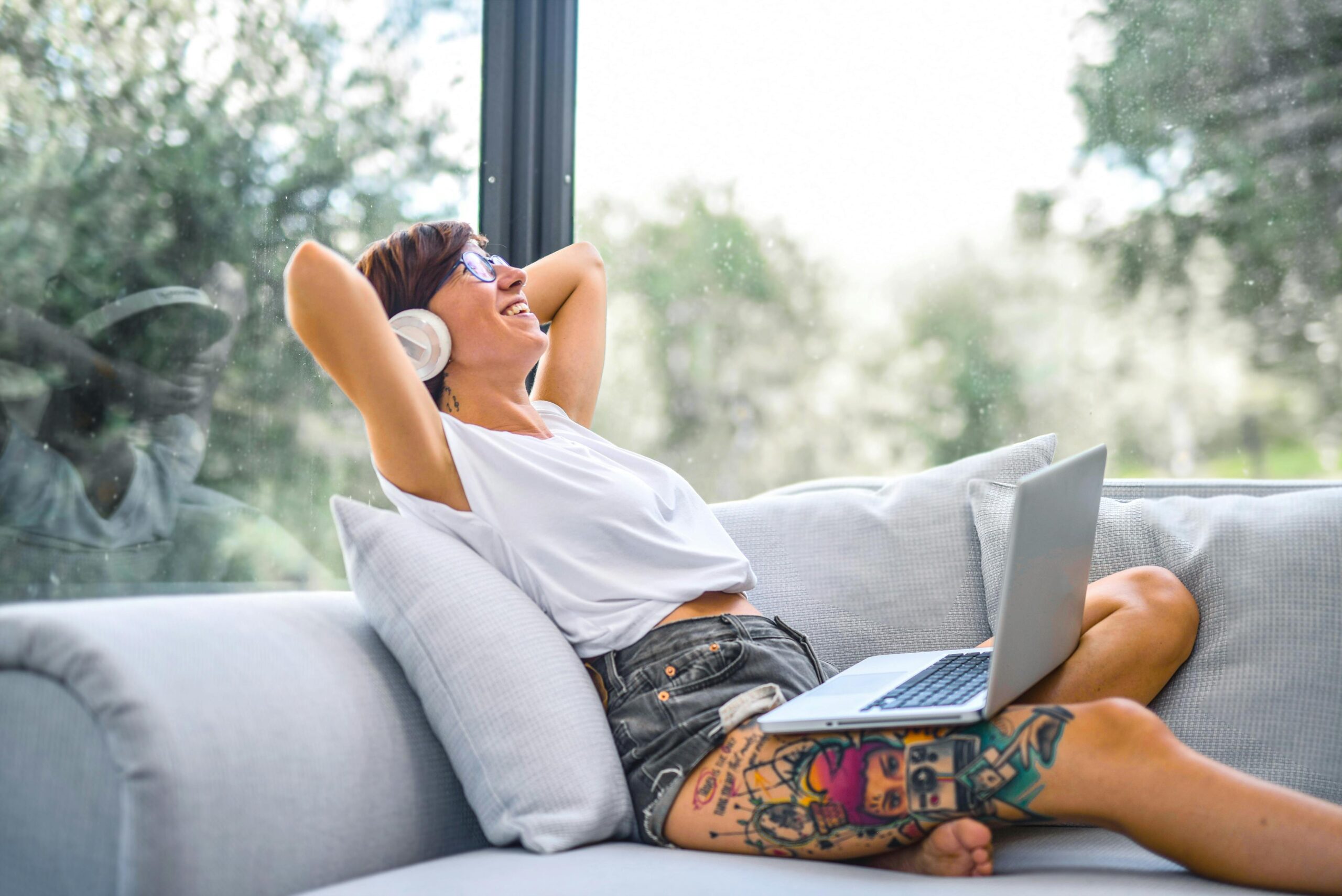 Hibrit Eğitim Nedir? 1.Dijital Eğitim ve Hibrit Öğrenmenin Yükselişi | Tampa Yurtdışı Eğitim